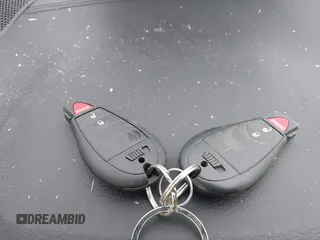 2020 Jeep Cherokee Latitude с VIN 1C4PJLCB9LD521757, выставлен на аукционе IAAI как лот 41906725 с пробегом 117 252 миль миль и . История ставок и продаж доступна на DreamBid. Изображение 11.