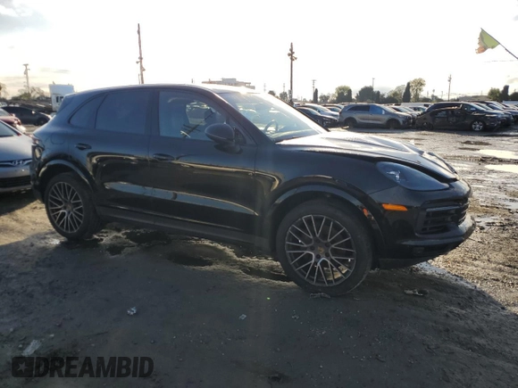 2020 Porsche Cayenne z VIN WP1AA2AY2LDA02538, wystawiony jako Copart lot #50817745 z przebiegiem 132 229 mil mil oraz Szkoda całkowita • Salvage title. Historia ofert i sprzedaży dostępna na DreamBid. Obrazek 4.