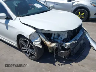 2016 Honda Accord Sport z VIN 1HGCR2F53GA040094, wystawiony jako IAAI lot #42223714 z przebiegiem 301 878 mil mil oraz . Historia ofert i sprzedaży dostępna na DreamBid. Obrazek 6.