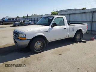 2000 Ford Ranger XL with VIN 1FTYR10C5YPB33946, listed as a Copart auction lot 61586955 with 147,110 mi miles and Salvage title. Bid and sale history available at DreamBid. Image 1.