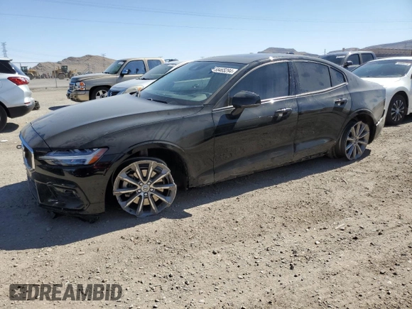 2021 Volvo S60 Momentum with VIN 7JR102FK7MG102337, listed as a Copart auction lot 58465294 with 9,971 mi miles and Salvage Title. Bid and sale history available at carsss.com. Image 1.