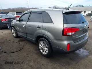 2014 Kia Sorento EX with VIN 5XYKUDA73EG468614, listed as a IAAI auction lot 41721133 with 114,297 mi miles. Bid and sale history available at carsss.com. Image 3.
