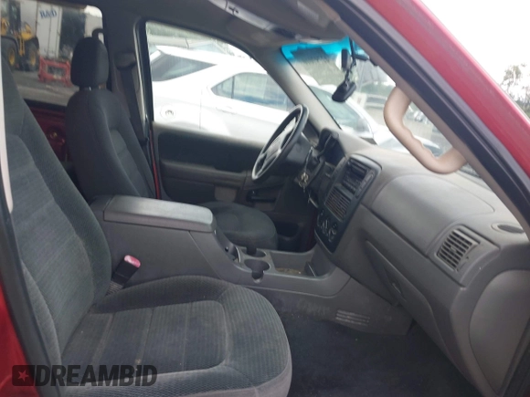2002 Ford Explorer XLT with VIN 1FMZU73E12UA68584, listed as a IAAI auction lot 42797010 with 182,981 mi miles and . Bid and sale history available at DreamBid. Image 5.