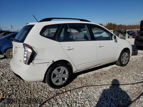 2009 Kia Rondo LX Base with VIN KNAFG528X97249865, listed as a Copart auction lot 77695784 with 149,723 mi miles and Clean Title. Bid and sale history available at carsss.com. Image 3.