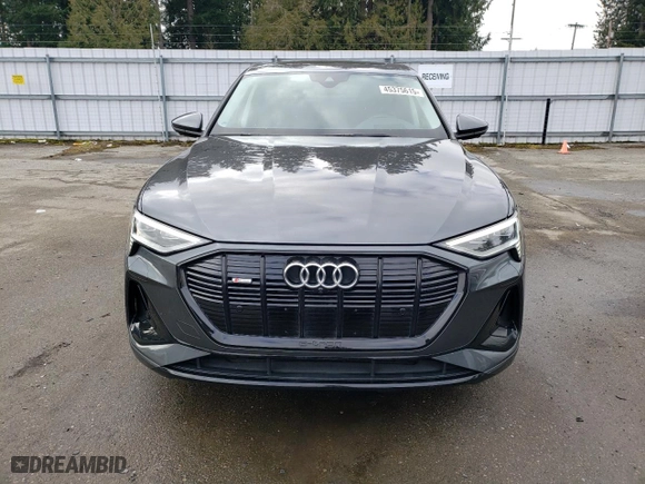 2021 Audi e-tron Sportback Prestige with VIN WA13ABGE6MB037548, listed as a Copart auction lot 45375615 with 39,095 mi miles and Salvage Title. Bid and sale history available at carsss.com. Image 5.