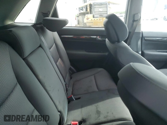 2012 Kia Sorento LX with VIN 5XYKT3A11CG231965, listed as a Copart auction lot 52012875 with 271,965 mi miles and Salvage Title. Bid and sale history available at carsss.com. Image 10.