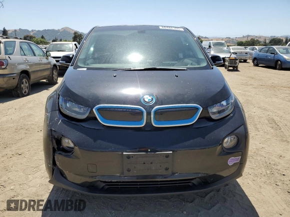 2016 BMW i3 with VIN WBY1Z4C59GV508634, listed as a Copart auction lot 60482165 with 84,238 mi miles and Salvage title. Bid and sale history available at DreamBid. Image 5.