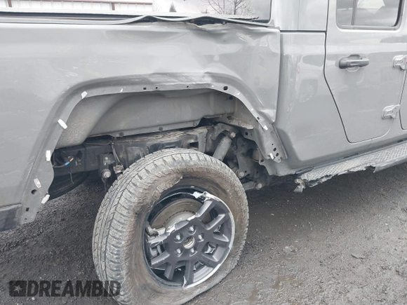2022 Jeep Gladiator High Altitude with VIN 1C6HJTFG4NL131029, listed as a IAAI auction lot 41789060 with 50,347 mi miles and . Bid and sale history available at DreamBid. Image 6.
