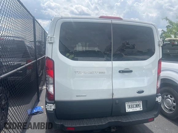 2018 Ford Transit with VIN 1FTYR1YG5JKA87514, listed as a IAAI auction lot 42237933 with 160,586 mi miles and . Bid and sale history available at carsss.com. Image 5.