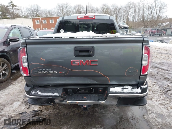 2018 GMC Canyon 4WD SLT with VIN 1GTG6DEN2J1301633, listed as a IAAI auction lot 41530624 with 98,771 mi miles. Bid and sale history available at carsss.com. Image 16.
