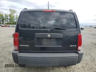 2007 Dodge Nitro SXT with VIN 1D8GU28K77W550017, listed as a Copart auction lot 56302935 with 111,481 mi miles and Clean Title. Bid and sale history available at DreamBid. Image 6.