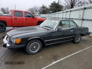 1979 Mercedes-Benz SL with VIN 10704412053197, listed as a Copart auction lot 84238884 with 140,135 mi miles and Clean title. Bid and sale history available at DreamBid. Image 1.
