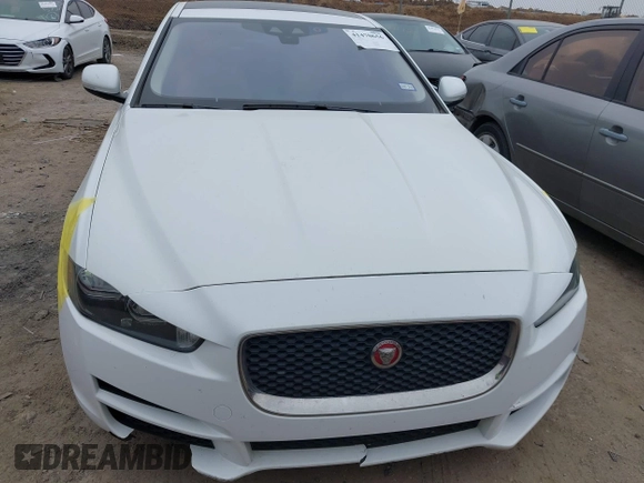 2018 Jaguar XE 25t Premium with VIN SAJAD4FXXJCP23943, listed as a IAAI auction lot 41470656 with 56,834 mi miles. Bid and sale history available at carsss.com. Image 12.