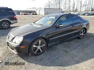 2005 Mercedes-Benz CLK 500 z VIN WDBTJ75J55F165095, wystawiony jako Copart lot #46005295 z przebiegiem Nie podano mil oraz Tytuł czysty. Historia ofert i sprzedaży dostępna na DreamBid. Obrazek 1.