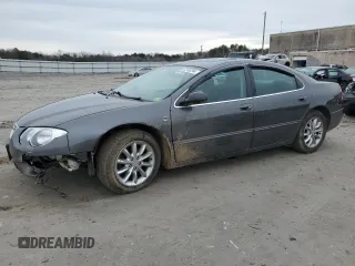 2004 Chrysler 300M M z VIN 2C3HE66G94H584299, wystawiony jako Copart lot #87245294 z przebiegiem 51 075 mil mil oraz Szkody całkowita. Historia ofert i sprzedaży dostępna na DreamBid. Obrazek 1.