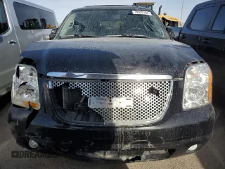 2014 GMC Yukon XL SLT with VIN 1GKS1KE02ER200427, listed as a Copart auction lot 79332194 with 79,963 mi miles and Salvage Title. Bid and sale history available at carsss.com. Image 9.