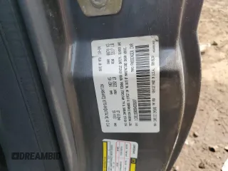2005 Chrysler Sebring Touring z VIN 1C3EL55R95N535697, wystawiony jako Copart lot #61368865 z przebiegiem 120 596 mil mil oraz Czysty tytuł • Clean title. Historia ofert i sprzedaży dostępna na DreamBid. Obrazek 12.