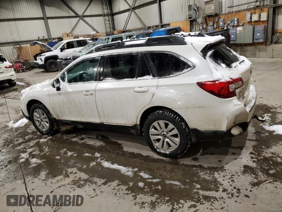 2015 Subaru Outback with VIN 4S4BSCDC4F3327724, listed as a Copart auction lot 84932664 with 236,814 mi miles and Salvage title. Bid and sale history available at DreamBid. Image 2.