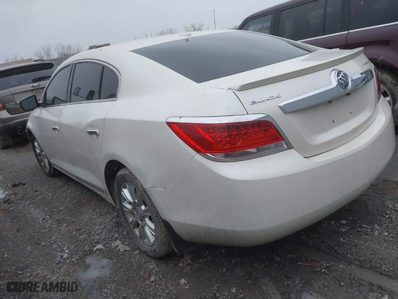 2012 Buick LaCrosse Leather with VIN 1G4GC5ER6CF248230, listed as a IAAI auction lot 41471616 with 204,573 mi miles. Bid and sale history available at carsss.com. Image 3.