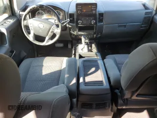 2013 Nissan Titan SV with VIN 1N6BA0EC3DN305832, listed as a Copart auction lot 72400294 with 300,083 mi miles and Salvage title. Bid and sale history available at DreamBid. Image 8.
