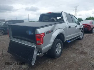 2017 Ford F-150 XL z VIN 1FTEW1EF2HFB68108, wystawiony jako IAAI lot #42352905 z przebiegiem 119 277 mil mil oraz . Historia ofert i sprzedaży dostępna na DreamBid. Obrazek 4.