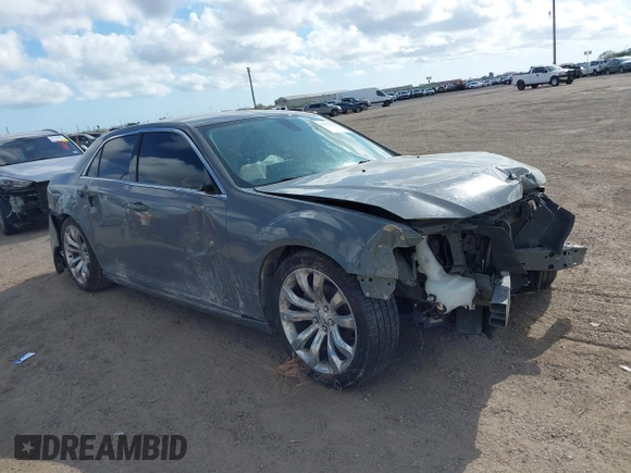 2019 Chrysler 300 Touring with VIN 2C3CCAAG0KH651296, listed as a IAAI auction lot 41177923 with 89,619 mi miles. Bid and sale history available at carsss.com. Image 14.