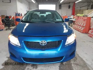 2010 Toyota Corolla z VIN 2T1BU4EE0AC239127, wystawiony jako IAAI lot #42307486 z przebiegiem 187 749 mil mil oraz . Historia ofert i sprzedaży dostępna na DreamBid. Obrazek 12.