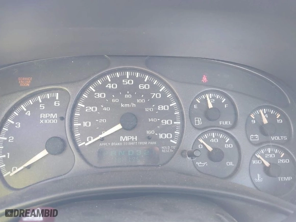 2002 Chevrolet Silverado 1500 with VIN 1GCEC14W22Z151678, listed as a IAAI auction lot 41788024 with 104,195 mi miles. Bid and sale history available at carsss.com. Image 7.