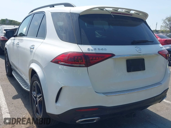2020 Mercedes-Benz GLE 350 z VIN 4JGFB4KB2LA172745, wystawiony jako IAAI lot #42146951 z przebiegiem 129 303 mil mil oraz . Historia ofert i sprzedaży dostępna na DreamBid. Obrazek 3.