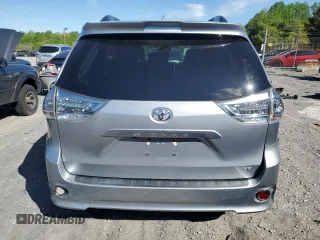 2018 Toyota Sienna SE с VIN 5TDXZ3DC1JS951963, выставлен на аукционе Copart как лот 54760995 с пробегом 184 542 миль миль и Чистый • Clean title. История ставок и продаж доступна на DreamBid. Изображение 6.