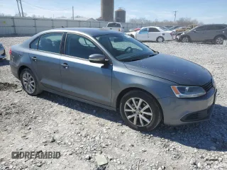 2011 Volkswagen Jetta SE с VIN 3VWDX7AJ6BM316612, выставлен на аукционе Copart как лот 46415495 с пробегом 147 179 миль миль и Списание • Salvage title. История ставок и продаж доступна на DreamBid. Изображение 4.