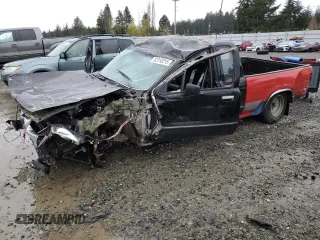 1990 Toyota 2WD Pickups DX with VIN JT4RN93P2L5020831, listed as a Copart auction lot 52318215 with 245,207 mi miles and Salvage Title. Bid and sale history available at carsss.com. Image 1.