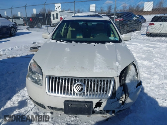 2008 Mercury Milan Premier with VIN 3MEHM02138R665689, listed as a IAAI auction lot 41431920 with 80,951 mi miles and . Bid and sale history available at DreamBid. Image 13.