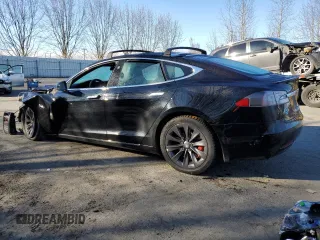 2019 Tesla Model S 100D с VIN 5YJSA1E45KF330891, выставлен на аукционе Copart как лот 48133005 с пробегом 53 018 миль миль и Списание • Salvage title. История ставок и продаж доступна на DreamBid. Изображение 2.