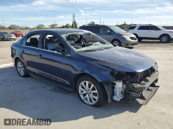 2013 Volkswagen Jetta SE with VIN 3VWDP7AJ9DM211047, listed as a Copart auction lot 86066894 with Not provided miles and Clean title. Bid and sale history available at DreamBid. Image 4.