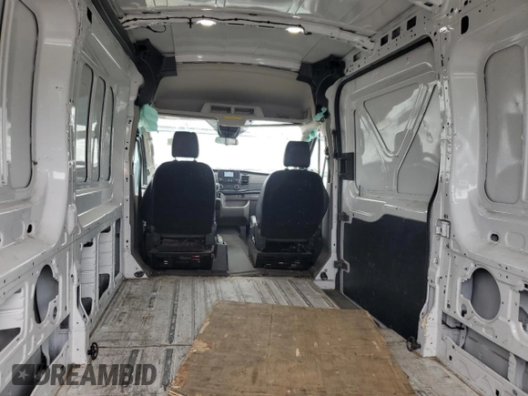 2020 Ford Transit Cargo with VIN 1FTBR1C8XLKB73376, listed as a Copart auction lot 63569025 with 199,423 mi miles and Clean title. Bid and sale history available at DreamBid. Image 10.