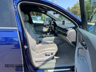 2019 Audi Q7 Premium Plus with VIN WA1LAAF75KD041511, listed as a Copart auction lot 61382725 with 165,707 mi miles and Clean title. Bid and sale history available at DreamBid. Image 5.