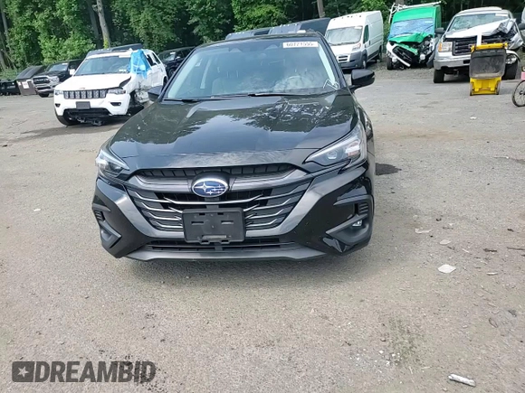 2024 Subaru Legacy Premium z VIN 4S3BWAF65R3009698, wystawiony jako Copart lot #60721555 z przebiegiem 18 847 mil mil oraz Szkoda całkowita • Salvage title. Historia ofert i sprzedaży dostępna na DreamBid. Obrazek 14.
