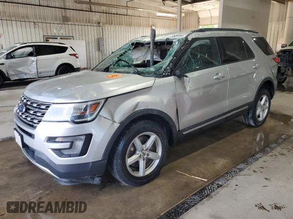 2017 Ford Explorer XLT with VIN 1FM5K8DHXHGC02258, listed as a Copart auction lot 55063895 with 111,488 mi miles and Salvage title. Bid and sale history available at DreamBid. Image 1.