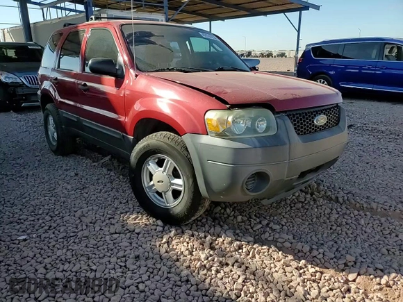 2005 Ford Escape XLS Value with VIN 1FMYU92Z95KA32119, listed as a Copart auction lot 42938255 with 154,499 mi miles and Salvage Title. Bid and sale history available at carsss.com. Image 12.