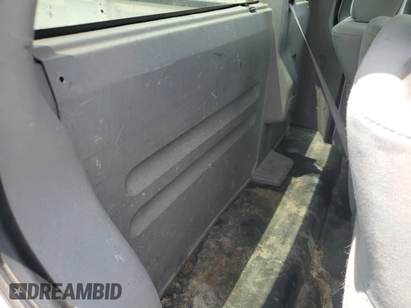 2007 Ford F-150 XL с VIN 1FTRF12W77KB41949, выставлен на аукционе Copart как лот 63021605 с пробегом 383 514 миль миль и Списание • Salvage title. История ставок и продаж доступна на DreamBid. Изображение 10.