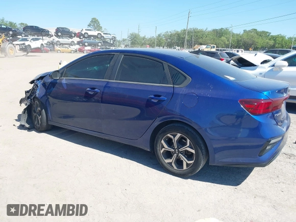 2019 Kia Forte LXS with VIN 3KPF24AD2KE061065, listed as a IAAI auction lot 41887404 with 77,628 mi miles and . Bid and sale history available at DreamBid. Image 3.