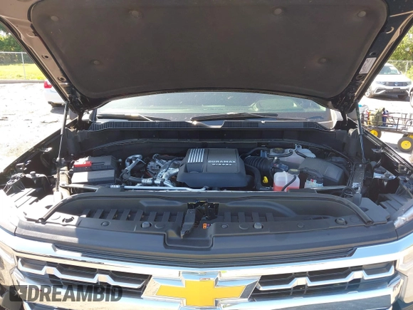 2024 Chevrolet Silverado 1500 LTZ with VIN 1GCUDGE81RZ298421, listed as a IAAI auction lot 41775039 with 6,900 mi miles and . Bid and sale history available at DreamBid. Image 10.