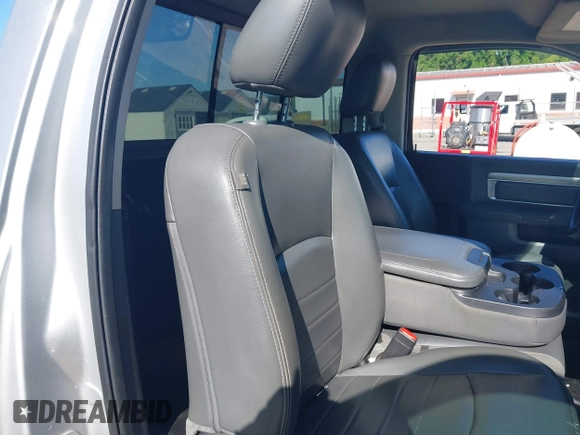 2013 Ram 1500 Tradesman with VIN 3C6JR6AP1DG543584, listed as a IAAI auction lot 42137202 with 233,285 mi miles and . Bid and sale history available at DreamBid. Image 8.