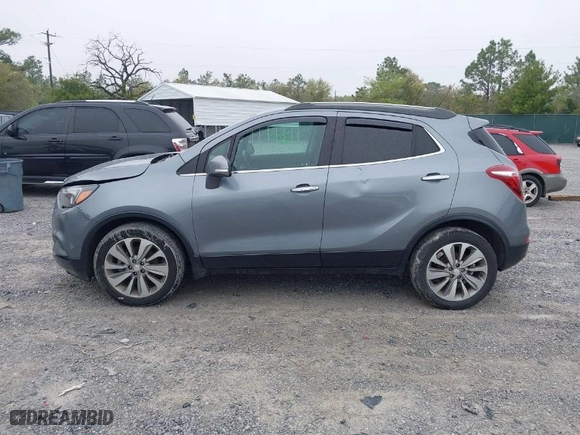 2019 Buick Encore Preferred with VIN KL4CJASB3KB830830, listed as a IAAI auction lot 41913887 with 72,965 mi miles. Bid and sale history available at carsss.com. Image 14.