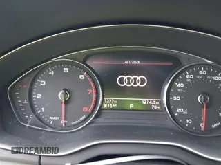 2024 Audi Q5 S line Premium z VIN WA1GAAFY0R2145033, wystawiony jako IAAI lot #41817546 z przebiegiem 1 277 mil mil oraz . Historia ofert i sprzedaży dostępna na DreamBid. Obrazek 7.