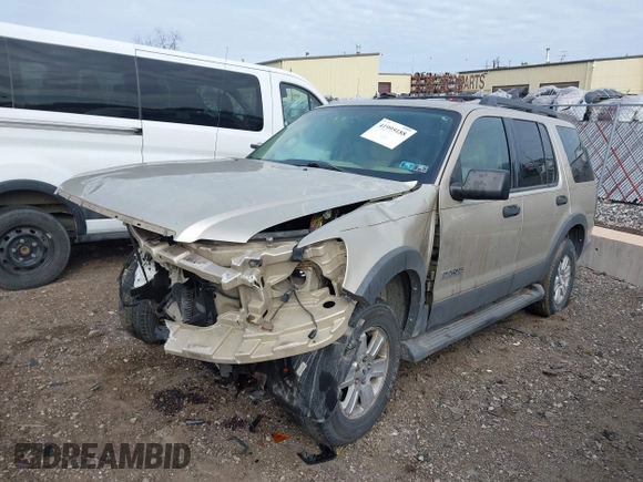2006 Ford Explorer XLT with VIN 1FMEU73E46UA11137, listed as a IAAI auction lot 41995188 with 166,874 mi miles. Bid and sale history available at carsss.com. Image 19.