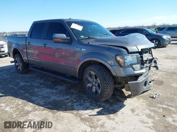 2012 Ford F-150 XL with VIN 1FTFW1CF2CKE33178, listed as a IAAI auction lot 41699556 with 200,139 mi miles. Bid and sale history available at carsss.com. Image 1.
