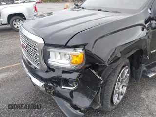 2018 GMC Canyon 4WD Denali with VIN 1GTG6EEN7J1318059, listed as a IAAI auction lot 41772860 with 80,230 mi miles. Bid and sale history available at carsss.com. Image 6.