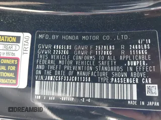 2018 Honda Clarity Plug-In Hybrid Touring with VIN JHMZC5F33JC011358, listed as a IAAI auction lot 42010720 with 61,366 mi miles. Bid and sale history available at carsss.com. Image 9.